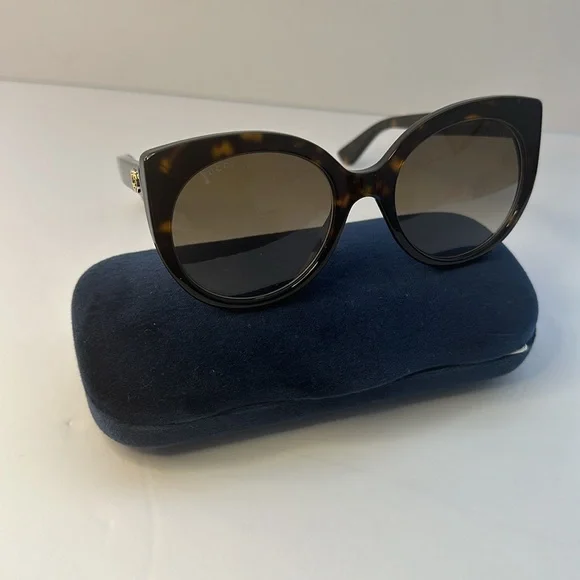 New Authentic GUCCIAcetate Cat Eye Sunglasses GG0325S Tortoise